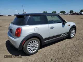 2015 MINI Hardtop with VIN WMWXM5C51F3A04184, listed as a Copart auction lot 63742035 with 150,029 mi miles and Salvage title. Bid and sale history available at DreamBid. Image 3.
