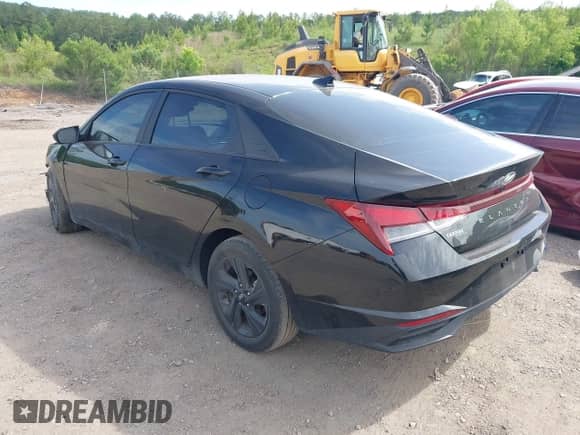 2023 Hyundai Elantra SEL с VIN KMHLM4AG3PU428244, выставлен на аукционе IAAI как лот 42172161 с пробегом 29 886 миль миль и . История ставок и продаж доступна на DreamBid. Изображение 3.
