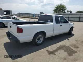 2003 Chevrolet S-10 с VIN 1GCCS19HX38259333, выставлен на аукционе Copart как лот 65435984 с пробегом 256 470 миль миль и Списание • Salvage title. История ставок и продаж доступна на DreamBid. Изображение 3.