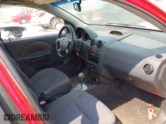2007 Chevrolet Aveo LS с VIN KL1TD66637B775964, выставлен на аукционе IAAI как лот 42394405 с пробегом 127 581 миль миль и . История ставок и продаж доступна на DreamBid. Изображение 5.