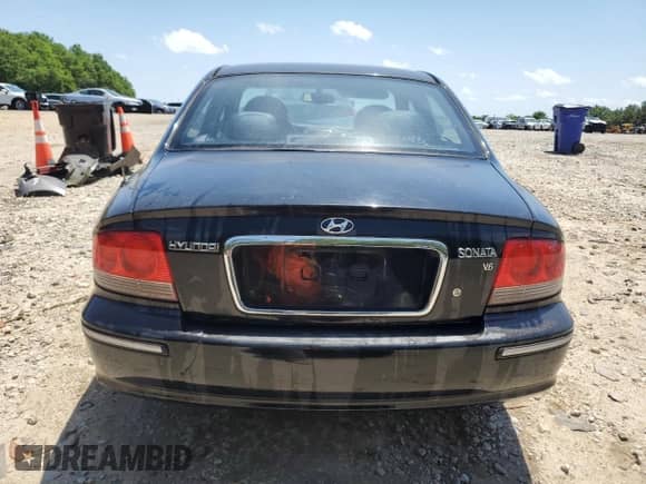 2003 Hyundai Sonata GLS with VIN KMHWF35H83A860957, listed as a Copart auction lot 57338465 with 171,258 mi miles and Salvage title. Bid and sale history available at DreamBid. Image 6.