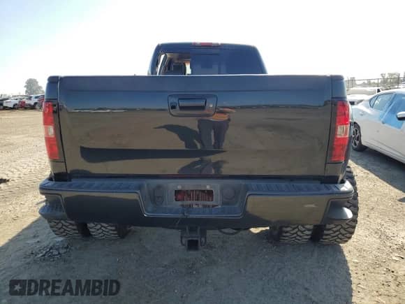 2010 Chevrolet Silverado 3500HD DRW LTZ with VIN 1GC7K1B67AF127228, listed as a Copart auction lot 79839634 with 192,563 mi miles and Salvage title. Bid and sale history available at DreamBid. Image 6.