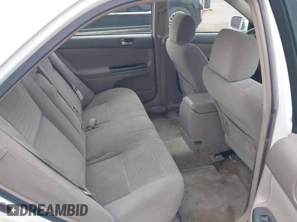 2005 Toyota Camry LE с VIN 4T1BE32K25U029733, выставлен на аукционе IAAI как лот 42763500 с пробегом 237 173 миль миль и . История ставок и продаж доступна на DreamBid. Изображение 8.