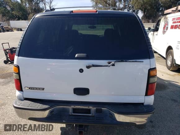 2006 Chevrolet Tahoe LT с VIN 1GNEC13T56J100128, выставлен на аукционе Copart как лот 48491745 с пробегом 210 766 миль миль и Списание • Salvage title. История ставок и продаж доступна на DreamBid. Изображение 6.