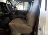 2015 Chevrolet Express Cargo z VIN 1GCWGFCF7F1274887, wystawiony jako Copart lot #80719235 z przebiegiem 128 992 mil mil oraz Szkoda całkowita • Salvage title. Historia ofert i sprzedaży dostępna na DreamBid. Obrazek 7.