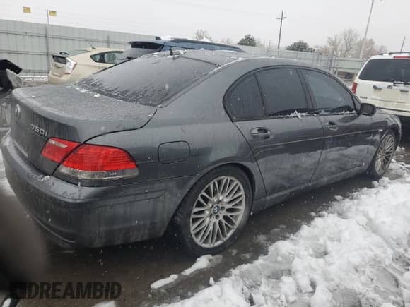 2007 BMW 7 Series 750i with VIN WBAHL83587DT08789, listed as a Copart auction lot 79364414 with 172,496 mi miles and Salvage title. Bid and sale history available at DreamBid. Image 3.