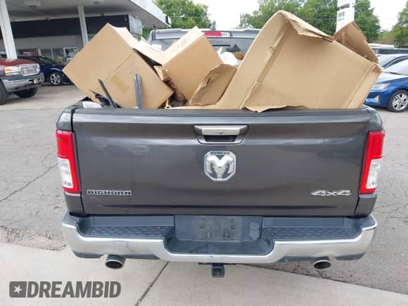 2019 Ram 1500 Big Horn with VIN 1C6SRFBT9KN656686, listed as a IAAI auction lot 42984135 with 124,334 mi miles and . Bid and sale history available at DreamBid. Image 17.
