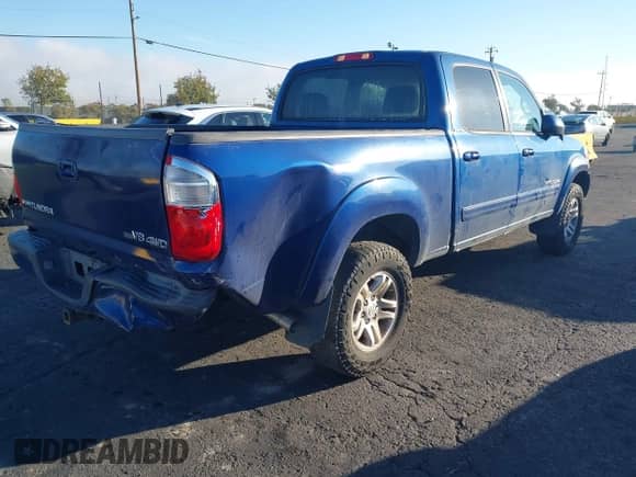 2005 Toyota Tundra Limited с VIN 5TBDT48185S490150, выставлен на аукционе IAAI как лот 43476350 с пробегом 285 794 миль миль и . История ставок и продаж доступна на DreamBid. Изображение 4.