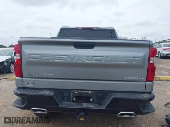 2024 Chevrolet Silverado 1500 Custom Trail Boss with VIN 3GCUDCED0RG315926, listed as a IAAI auction lot 42742429 with 23,714 mi miles and . Bid and sale history available at DreamBid. Image 17.