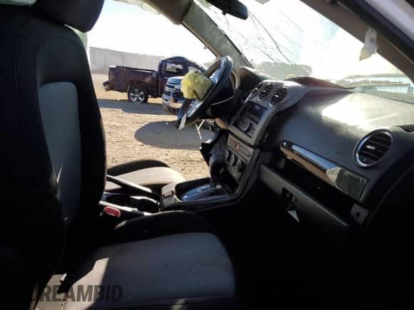 2013 Chevrolet Captiva Sport LS with VIN 3GNAL1EK1DS534268, listed as a Copart auction lot 70056984 with 98,034 mi miles and Salvage title. Bid and sale history available at DreamBid. Image 5.