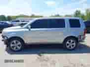 2013 Honda Pilot EX-L z VIN 5FNYF4H77DB041565, wystawiony jako IAAI lot #42235122 z przebiegiem 154 717 mil mil oraz . Historia ofert i sprzedaży dostępna na DreamBid. Obrazek 15.