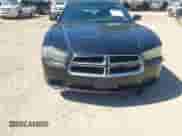 2012 Dodge Charger SE z VIN 2C3CDXBG9CH119500, wystawiony jako IAAI lot #43374612 z przebiegiem 244 749 mil mil oraz . Historia ofert i sprzedaży dostępna na DreamBid. Obrazek 6.