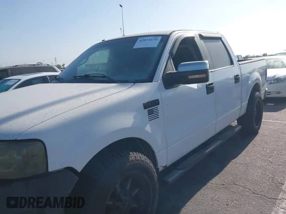 2008 Ford F-150 XLT с VIN 1FTPW12508FC00669, выставлен на аукционе IAAI как лот 42853670 с пробегом 144 497 миль миль и . История ставок и продаж доступна на DreamBid. Изображение 6.