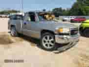 2002 GMC Sierra 1500 z VIN 1GTEC14W02Z290420, wystawiony jako Copart lot #65817084 z przebiegiem 273 128 mil mil oraz Szkoda całkowita • Salvage title. Historia ofert i sprzedaży dostępna na DreamBid. Obrazek 4.