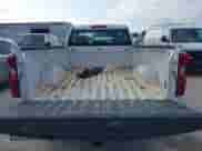 2021 Chevrolet Silverado 1500 Work Truck z VIN 3GCNWAEH6MG327139, wystawiony jako IAAI lot #42434770 z przebiegiem 82 076 mil mil oraz . Historia ofert i sprzedaży dostępna na DreamBid. Obrazek 7.