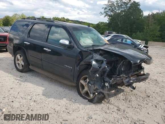 2013 Chevrolet Tahoe LT с VIN 1GNSKBE01DR107140, выставлен на аукционе Copart как лот 70567045 с пробегом 184 640 миль миль и На запчасти • Non repairable. История ставок и продаж доступна на DreamBid. Изображение 4.