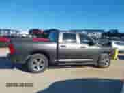 2014 Ram 1500 Express z VIN 3C6RR6KT0EG324163, wystawiony jako IAAI lot #43456901 z przebiegiem 206 685 mil mil oraz . Historia ofert i sprzedaży dostępna na DreamBid. Obrazek 14.