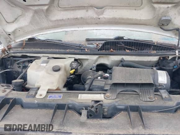 2004 Chevrolet Express Cargo с VIN 1GCHG35U741197230, выставлен на аукционе IAAI как лот 42770936 с пробегом 242 412 миль миль и . История ставок и продаж доступна на DreamBid. Изображение 10.