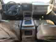 2005 Chevrolet Suburban LT with VIN 3GNEC16ZX5G255015, listed as a Copart auction lot 63432925 with Not provided miles and Salvage title. Bid and sale history available at DreamBid. Image 8.
