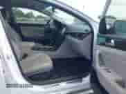 2016 Hyundai Sonata Sport z VIN 5NPE34AF4GH375328, wystawiony jako IAAI lot #43070273 z przebiegiem 83 382 mil mil oraz . Historia ofert i sprzedaży dostępna na DreamBid. Obrazek 5.