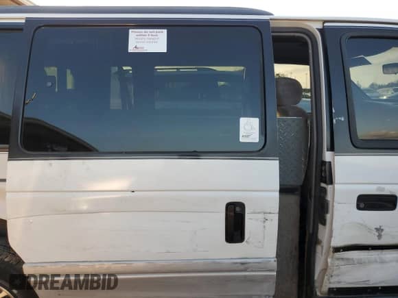 1995 Dodge Caravan with VIN 1B4GH54R1SX617718, listed as a Copart auction lot 79945724 with 107,165 mi miles and Salvage title. Bid and sale history available at DreamBid. Image 11.