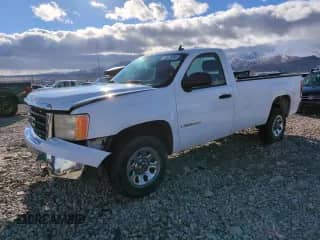 2007 GMC Sierra 1500 Work Truck с VIN 1GTEC14C37Z576551, выставлен на аукционе Copart как лот 86075784 с пробегом 187 479 миль миль и Списание • Salvage title. История ставок и продаж доступна на DreamBid. Изображение 1.