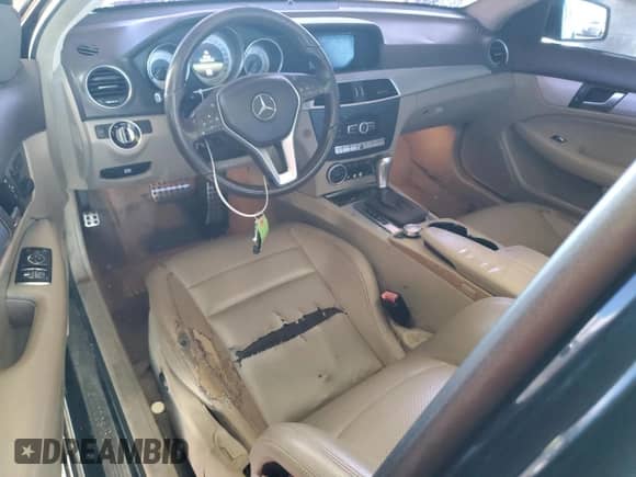 2014 Mercedes-Benz C 250 with VIN WDDGJ4HB7EG287169, listed as a Copart auction lot 87304075 with Not provided miles and Clean title. Bid and sale history available at DreamBid. Image 8.