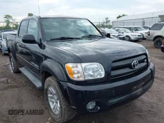 2005 Toyota Tundra Limited с VIN 5TBDT48105S487212, выставлен на аукционе IAAI как лот 42209364 с пробегом 194 883 миль миль и . История ставок и продаж доступна на DreamBid. Изображение 1.