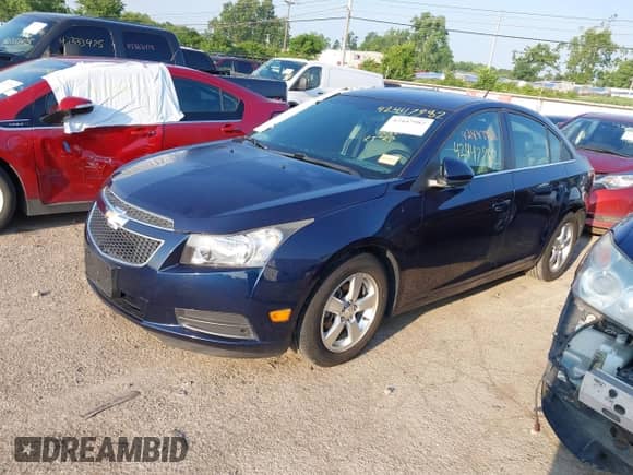 2011 Chevrolet Cruze 1LT with VIN 1G1PF5S90B7110197, listed as a IAAI auction lot 42447982 with 141,867 mi miles and . Bid and sale history available at DreamBid. Image 2.