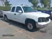 2000 GMC Sierra 1500 SLE z VIN 1GTEC19T0YZ300810, wystawiony jako IAAI lot #42471227 z przebiegiem Nie podano mil oraz . Historia ofert i sprzedaży dostępna na DreamBid. Obrazek 1.