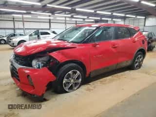 2023 Chevrolet Blazer LT с VIN 3GNKBCR44PS199400, выставлен на аукционе Copart как лот 90240135 с пробегом 46 120 миль миль и На запчасти • Non repairable. История ставок и продаж доступна на DreamBid. Изображение 1.