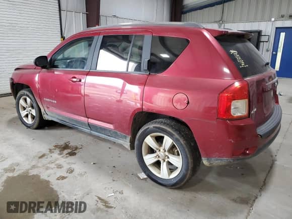 2014 Jeep Compass Sport с VIN 1C4NJDBB0ED784379, выставлен на аукционе Copart как лот 86301525 с пробегом 126 860 миль миль и Списание • Salvage title. История ставок и продаж доступна на DreamBid. Изображение 2.