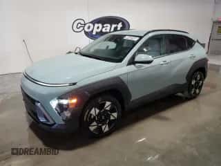 2024 Hyundai Kona SEL с VIN KM8HB3AB6RU146824, выставлен на аукционе Copart как лот 89452505 с пробегом 32 221 миль миль и Чистый • Clean title. История ставок и продаж доступна на DreamBid. Изображение 1.