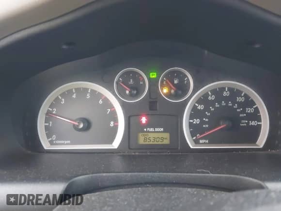 2005 Hyundai Santa Fe GLS с VIN KM8SC13E45U967879, выставлен на аукционе IAAI как лот 41279726 с пробегом 85 309 миль миль и . История ставок и продаж доступна на DreamBid. Изображение 7.