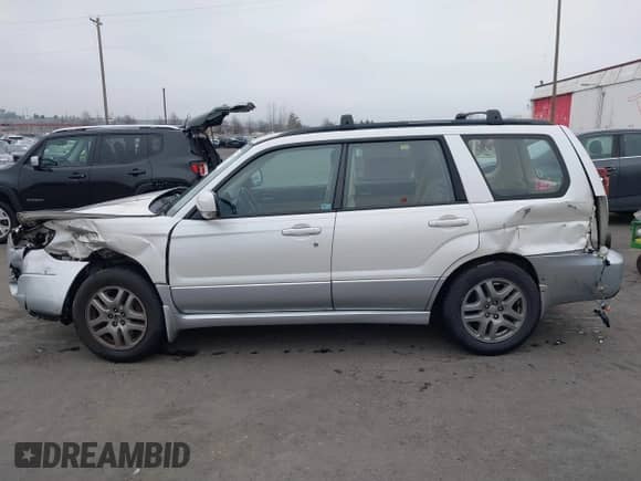 2007 Subaru Forester X L.L. Bean with VIN JF1SG67617H715811, listed as a IAAI auction lot 41332386 with 106,361 mi miles and . Bid and sale history available at DreamBid. Image 14.