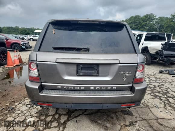 2011 Land Rover Range Rover Sport HSE с VIN SALSF2D49BA297811, выставлен на аукционе Copart как лот 69294165 с пробегом 53 759 миль миль и Списание • Salvage title. История ставок и продаж доступна на DreamBid. Изображение 6.