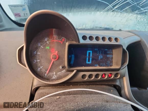 2014 Chevrolet Sonic LT с VIN 1G1JC6SH1E4169616, выставлен на аукционе Copart как лот 82540305 с пробегом 156 769 миль миль и Списание • Salvage title. История ставок и продаж доступна на DreamBid. Изображение 9.