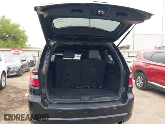 2017 Dodge Durango R/T z VIN 1C4SDHCT8HC752797, wystawiony jako IAAI lot #41916419 z przebiegiem 127 999 mil mil oraz . Historia ofert i sprzedaży dostępna na DreamBid. Obrazek 18.