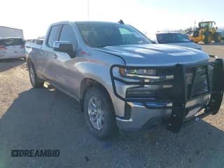 2020 Chevrolet Silverado 1500 LT z VIN 1GCRYDED3LZ240890, wystawiony jako IAAI lot #43282180 z przebiegiem 144 170 mil mil oraz . Historia ofert i sprzedaży dostępna na DreamBid. Obrazek 1.