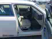 2007 Chrysler 300 Touring с VIN 2C3KA53G37H840330, выставлен на аукционе IAAI как лот 43358130 с пробегом 234 694 миль миль и . История ставок и продаж доступна на DreamBid. Изображение 5.