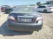 2010 Toyota Camry z VIN 4T1BB3EK6AU116999, wystawiony jako Copart lot #80714395 z przebiegiem Nie podano mil oraz Szkoda całkowita • Salvage title. Historia ofert i sprzedaży dostępna na DreamBid. Obrazek 6.