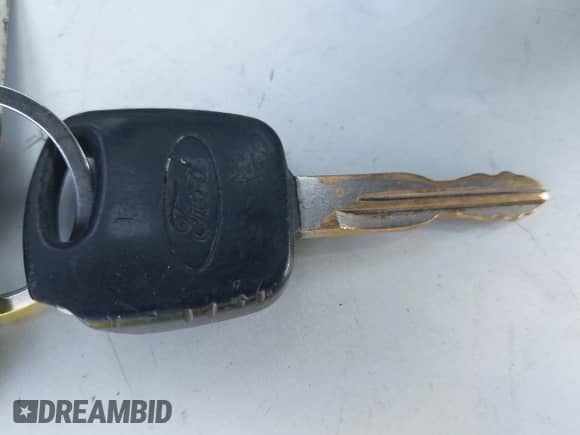 2003 Ford F-150 XLT z VIN 1FTRW07L53KB69428, wystawiony jako IAAI lot #43473977 z przebiegiem 241 209 mil mil oraz . Historia ofert i sprzedaży dostępna na DreamBid. Obrazek 11.