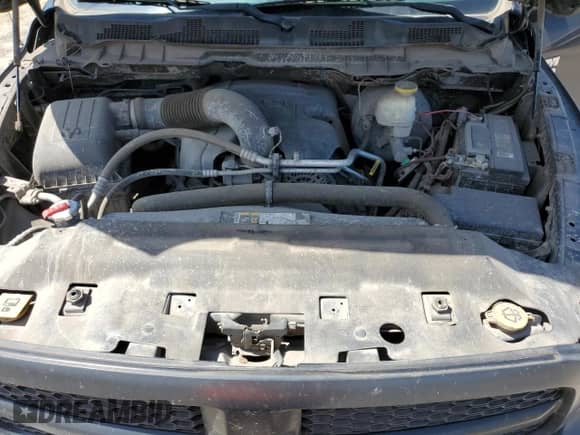 2017 Ram 1500 Tradesman z VIN 1C6RR6FT1HS609798, wystawiony jako Copart lot #61662935 z przebiegiem 194 348 mil mil oraz Czysty tytuł • Clean title. Historia ofert i sprzedaży dostępna na DreamBid. Obrazek 11.