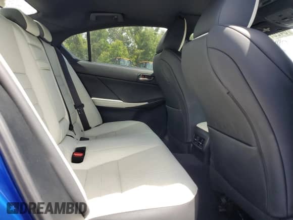 2021 Lexus IS 350 F Sport z VIN JTHGZ1B29M5044000, wystawiony jako Copart lot #64207895 z przebiegiem 53 155 mil mil oraz Szkoda całkowita • Salvage title. Historia ofert i sprzedaży dostępna na DreamBid. Obrazek 10.