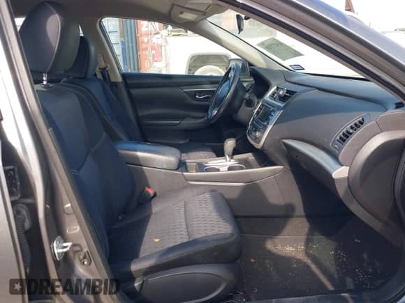 2016 Nissan Altima S z VIN 1N4AL3AP2GC204080, wystawiony jako IAAI lot #43477318 z przebiegiem 100 820 mil mil oraz . Historia ofert i sprzedaży dostępna na DreamBid. Obrazek 5.