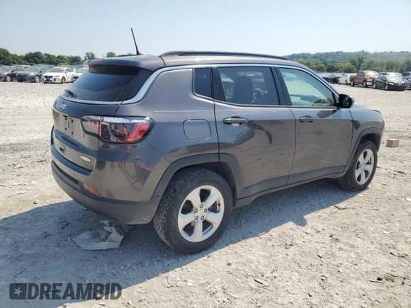 2021 Jeep Compass Latitude with VIN 3C4NJDBB2MT552035, listed as a Copart auction lot 69130975 with 105,058 mi miles and Salvage title. Bid and sale history available at DreamBid. Image 3.