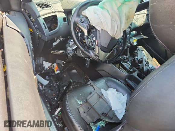 2016 Hyundai Genesis Coupe R-Spec с VIN KMHHU6KJ0GU132707, выставлен на аукционе Copart как лот 66894675 с пробегом Не указан миль и Списание • Salvage title. История ставок и продаж доступна на DreamBid. Изображение 8.