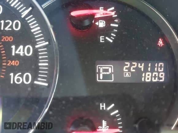 2014 Nissan Maxima SV z VIN 1N4AA5APXEC487987, wystawiony jako IAAI lot #42965512 z przebiegiem 224 110 mil mil oraz . Historia ofert i sprzedaży dostępna na DreamBid. Obrazek 15.