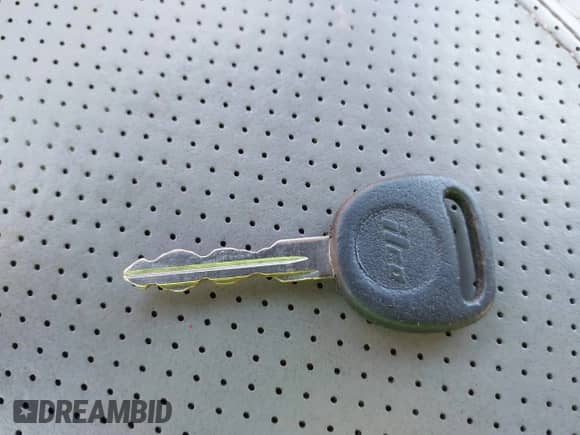 2005 Cadillac Escalade z VIN 1GYEK63N05R268618, wystawiony jako IAAI lot #43500613 z przebiegiem 162 054 mil mil oraz . Historia ofert i sprzedaży dostępna na DreamBid. Obrazek 11.