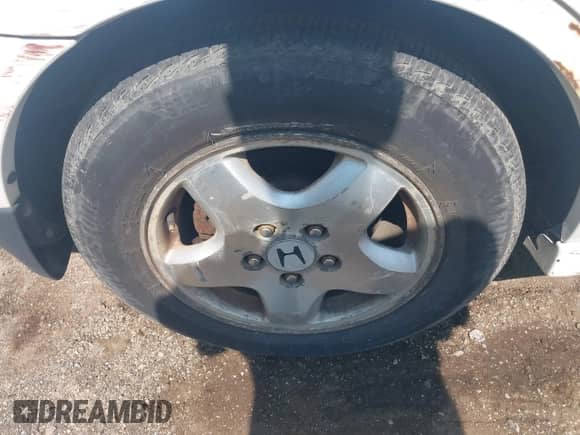 1998 Honda Accord EX с VIN 1HGCG1659WA063085, выставлен на аукционе IAAI как лот 42755373 с пробегом 96 865 миль миль и . История ставок и продаж доступна на DreamBid. Изображение 12.